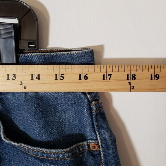 Furst of a Kind Rare Vintage Reworked Distressed Levi Shorts Size 32 - Picture 6 of 6